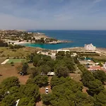 Santo Stefano Village 营地 *
