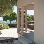 Santo Stefano Village 营地