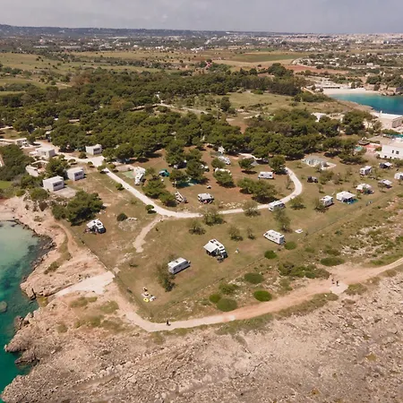 Santo Stefano Village مكان تخييم مونوبولي