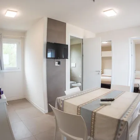 Camping Santo Stefano Village