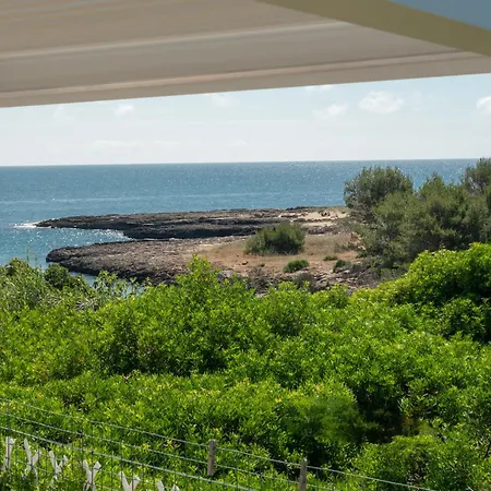 Santo Stefano Village 营地 *