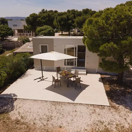 Santo Stefano Village