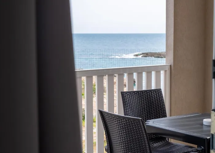 Camping Santo Stefano Village *