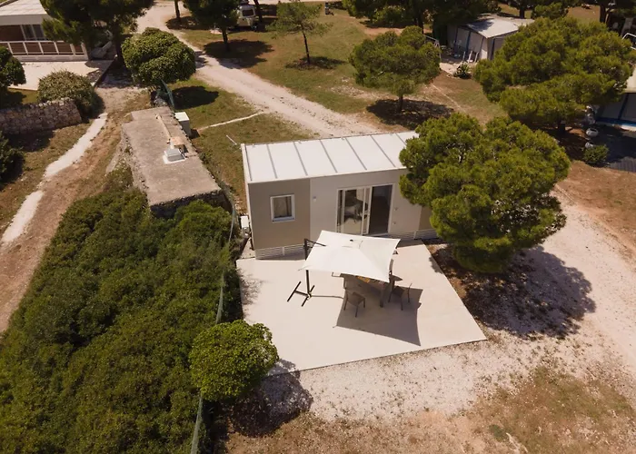 Santo Stefano Village