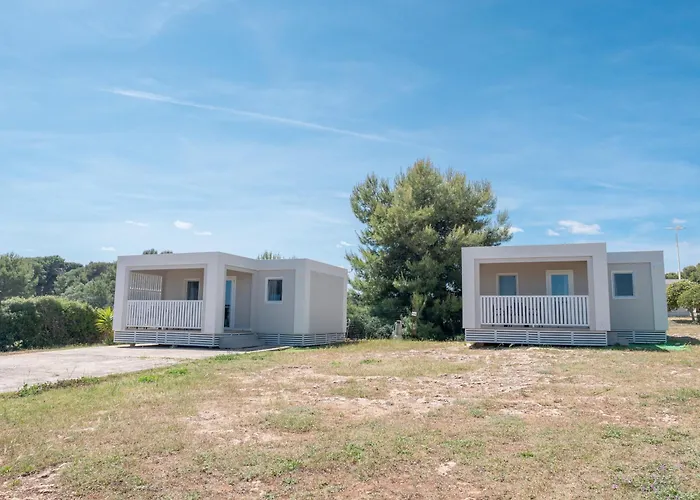 Camping Santo Stefano Village *